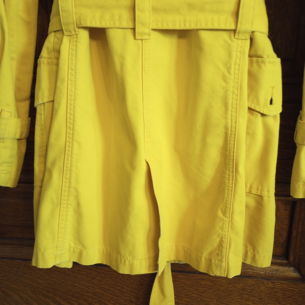 Fionucci Trench Coat, Size Large - Picture 7 of 10